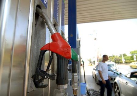 Αύριο δικάζεται ο βενζινοπώληςγια υπέρβαση του πλαφόν