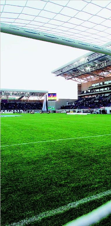 «Χρυσά»  άδεια  καθίσµατα