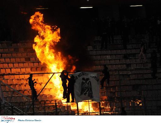 Επεισόδια αλλά και θρίαμβος του ΠΑΟΚ στον Βόλο