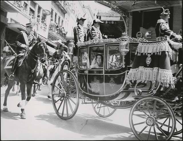 Η ανακάλυψη των βασιλικών αμαξών