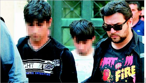 «Αφού πήραµε την κάµερα  πήγαµε στο σπίτι για ύπνο»