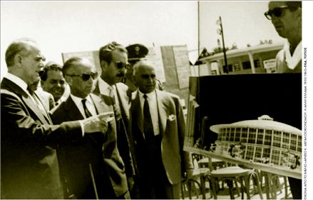 Η καχεξία της αστικής τάξης