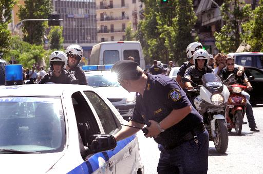 Σοβαρά τραυματισμένος κοσμηματοπώλης σε ληστεία στα Κάτω Πατήσια