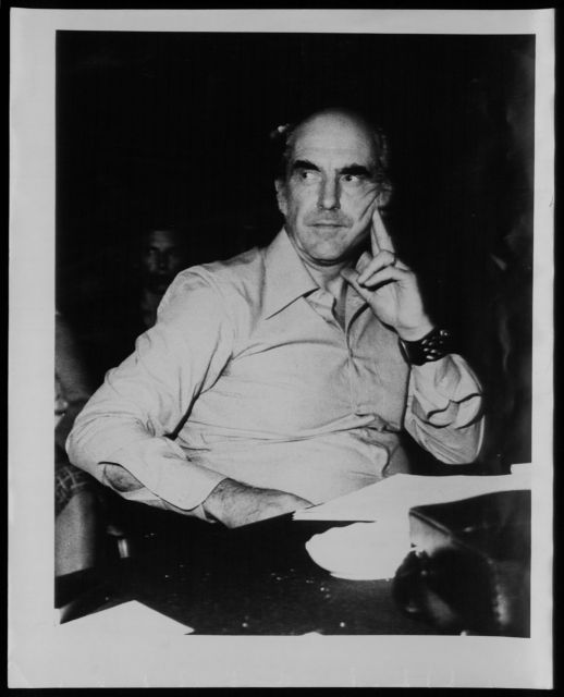 Ελευθερώστε  τον Ανδρέα Παπανδρέου