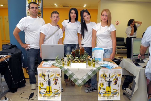 Πωλούν ελαιόλαδο μέσω Ιντερνετ