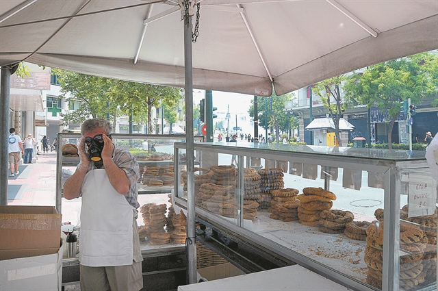 Μπαίνουν νέοι κανόνες στο υπαίθριο εμπόριο