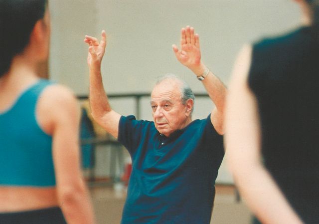 Η ταφή στο Ιδρυμα