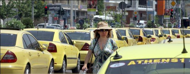 Ραγκούσης: Αμεση αφαίρεση αδειώνστους ιδιοκτήτες ταξί που κλείνουν δρόμους