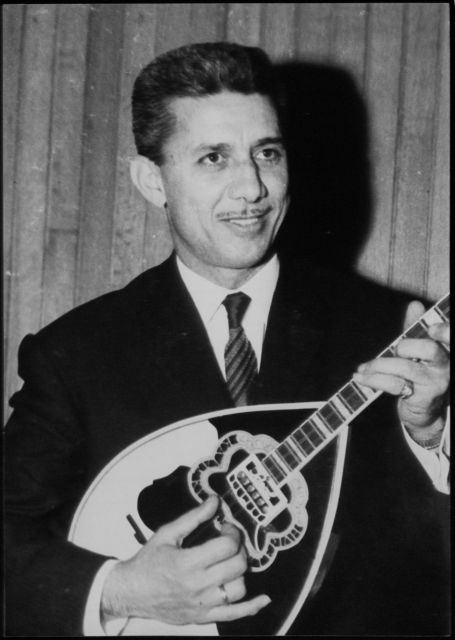 1947: Νύχτωσε  χωρίς φεγγάρι