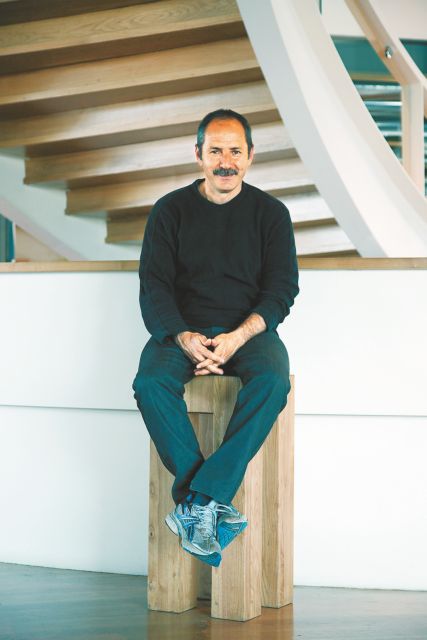 Από τα στρώματα στα ξενοδοχεία