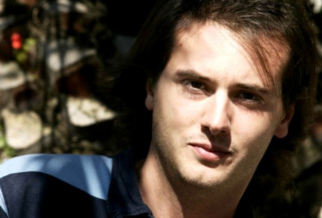 «Προσπάθησα να δω από πού πηγάζει το σήμερα»