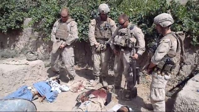 Αναγνώρισαν πεζοναύτες που βεβήλωσαν νεκρούς Ταλιμπάν