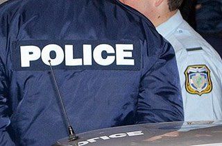 Νεκρός κακοποιός σε μάχη με αστυνομικούς στα Μέγαρα