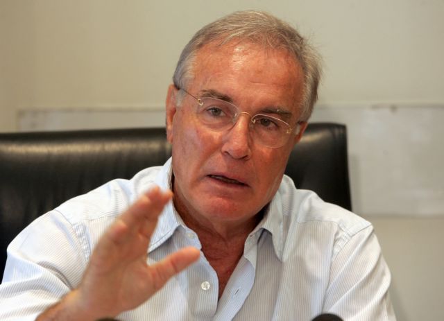 Πέρασε με κόκκινο και τραυμάτισε αστυνομικό ο Κίμωνας Κουλούρης