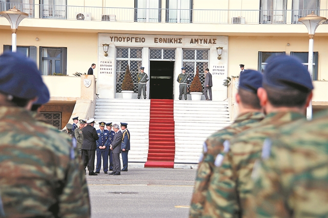 Επιστρέφει ο ταξίαρχος που έδιωξε ο Καμμένος