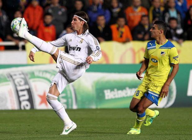 Champions League: Λύγισε ο ΑΠΟΕΛ, προβάδισμα η Τσέλσι