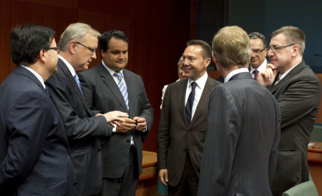 Eurogroup: Πρώτα τα μέτρα και μετά η συζήτηση για εκταμίευση ή αλλαγή των όρων