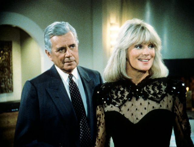 Επιστρέφει η Δυναστεία, αυτή τη φορά στη μεγάλη οθόνη