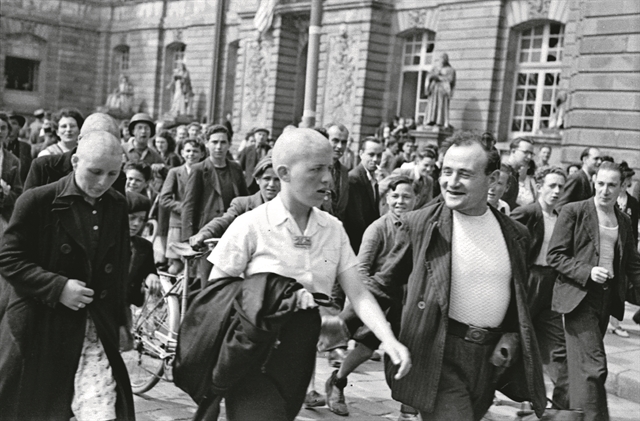 Ο κόσμος απ’ την πλευρά της Αρλ