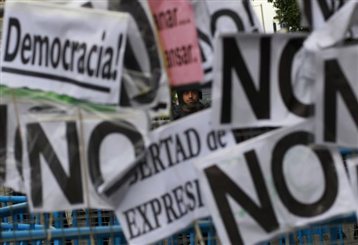 Ισπανία: Μέτρα 40 δισ. περιλαμβάνει ο προϋπολογισμός για το 2013