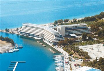 Διακόπτει τη λειτουργία του έως τις 30 Aπριλίου το Porto Carras Grand Resort