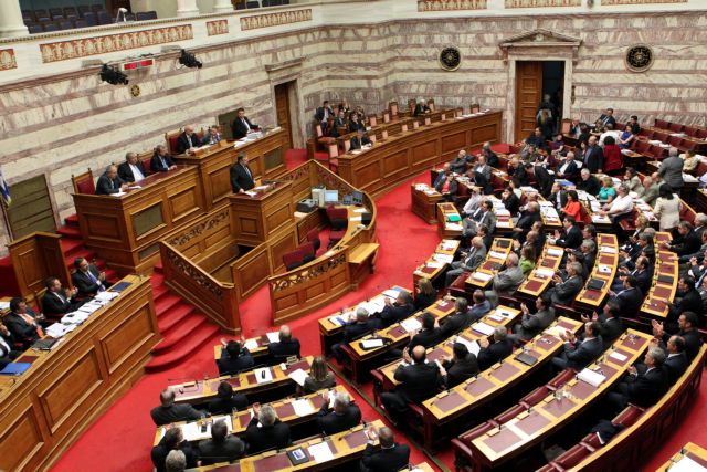 Υπερψηφίστηκε με 153 «ναι» το Μνημόνιο 3