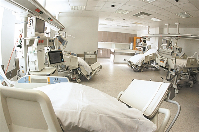 Διαπραγμάτευση για παραχώρηση κλινών ΜΕΘ από ιδιωτικές κλινικές