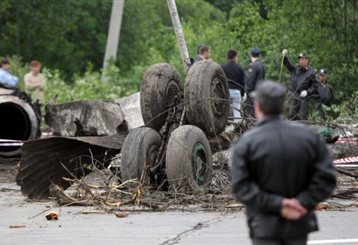 Δύο νεκροί σε συντριβή αεροπλάνου σε δρόμο της Μόσχας
