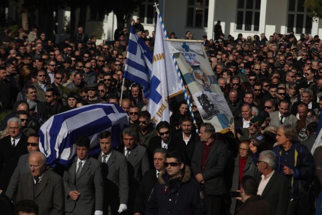 Πυροβολισμοί στην κηδεία του Ντερτιλή