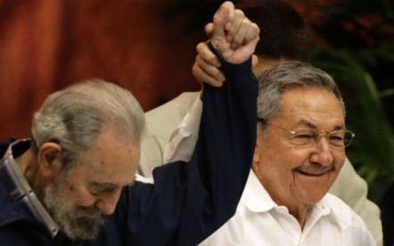 Και ο Φιντέλ Κάστρο ψήφισε τον Ραούλ για Πρόεδρο της Κούβας