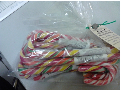 ΕΦΕΤ: «Μη ασφαλή» γλειφιτζούρια βρέθηκαν στα Jumbo