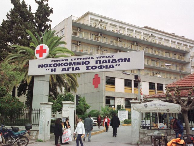 Καταγγελία του Ιατρικού Συλλόγου Αθηνών για τον θάνατο ενός μικρού καρδιοπαθούς