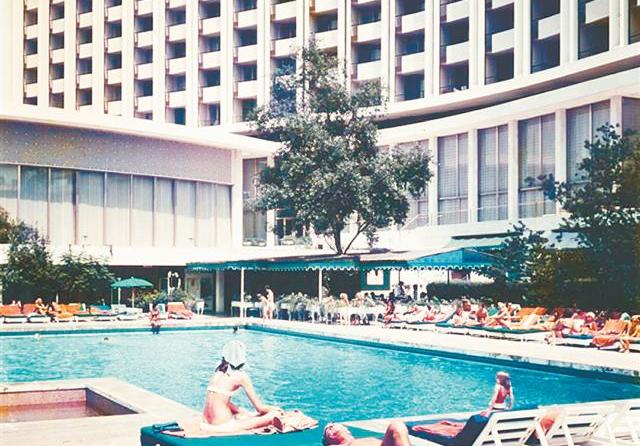 Μισός αιώνας Hilton: To ξενοδοχείο που έκανε την Αθήνα προορισμό για VIPs