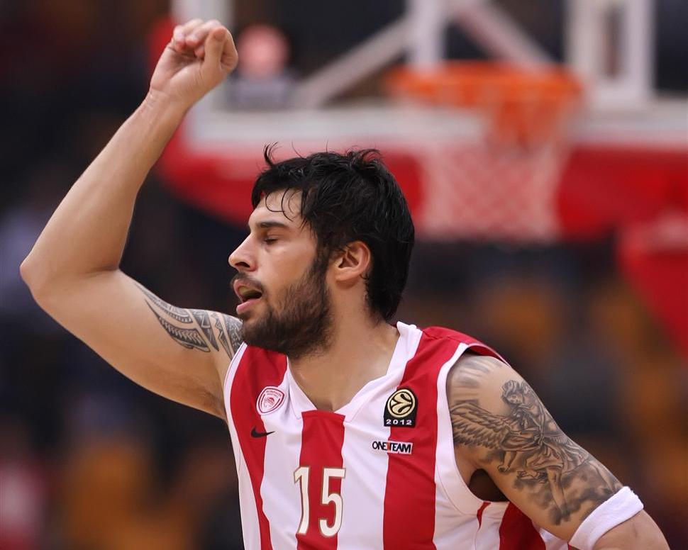 Με σούπερ Πρίντεζη ο Ολυμπιακός νίκησε (67-62) την Εφές Αναντολού