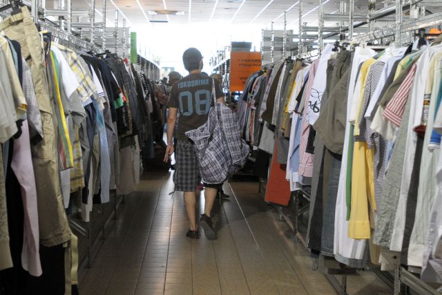 Στη Βουλγαρία φτιάχνονται τα περισσότερα έτοιμα ενδύματα της ελληνικής αγοράς