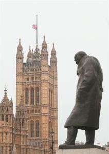 Οταν ο Β΄ Παγκόσμιος γίνεται λογοτεχνία