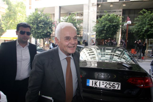 Μανιτάκης: «Την ερχόμενη εβδομάδα θα κλείσει το θέμα του Δημοσίου»