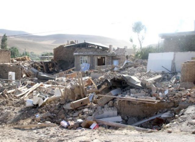 Τουλάχιστον 37 νεκροί και 850 τραυματίες από τον σεισμό 6,3 ρίχτερ στο Ιράν