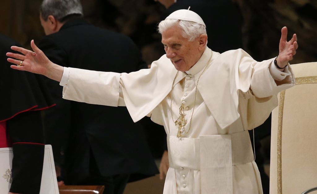 Επιστέφει στο Βατικανό ο επίτιμος Πάπας Βενέδικτος ΙΣτ’ για τη μόνιμη εγκατάστασή του