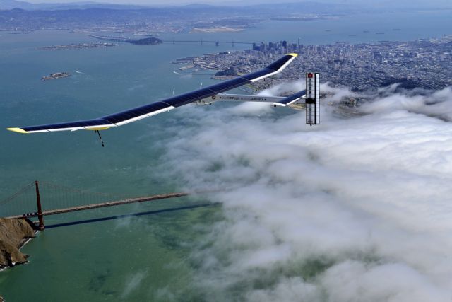 Ιστορική πτήση πάνω από το Σαν Φρανσίσκο έκανε το πρώτο ηλιακό αεροπλάνο