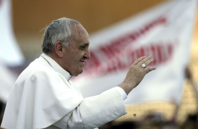 «Τείνει το χέρι προς τους Ορθόδοξους» ο Πάπας Φραγκίσκος