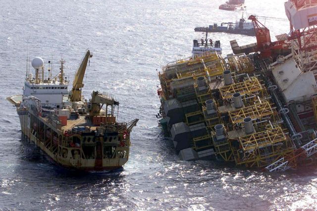 Δύο νεκροί από τη σύγκρουση δύο φορτηγών πλοίων ανοιχτά της Μεθώνης