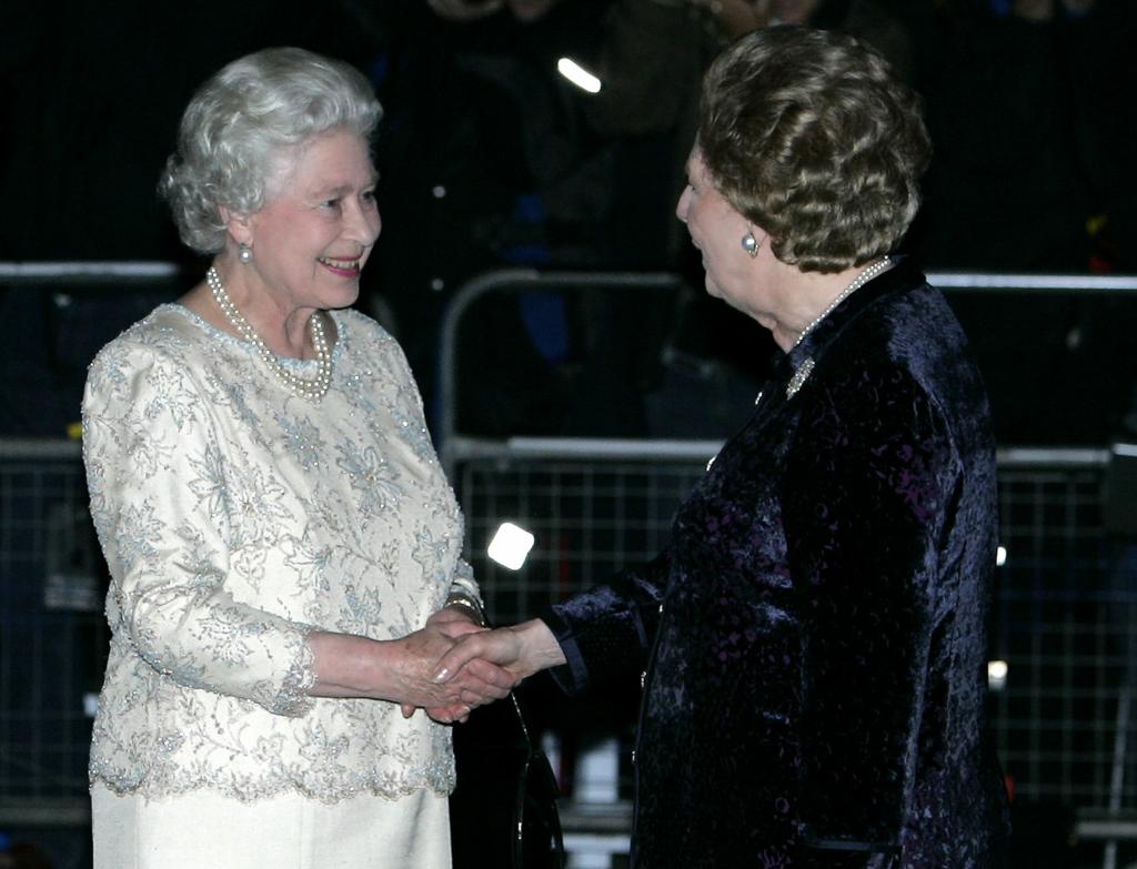 Ελισάβετ Β’: Η βασίλισσα που έχει «αποχαιρετίσει» οκτώ Πρωθυπουργούς