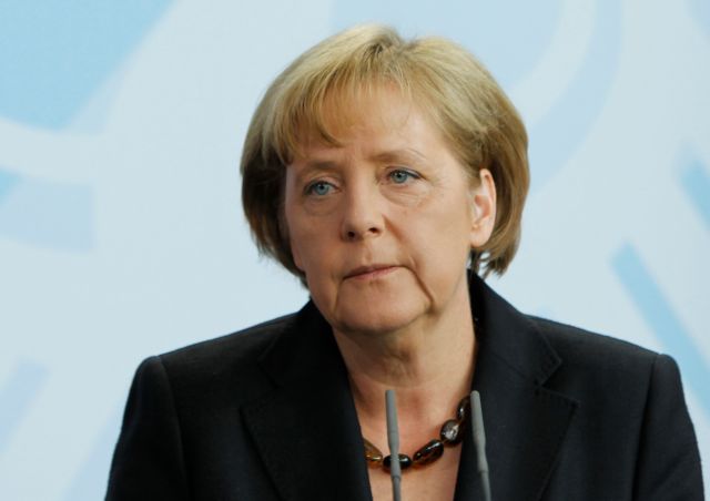 Μέρκελ: «Η Ευρωπαϊκή Κεντρική Τράπεζα θα έπρεπε να αυξήσει τα επιτόκια αν εξέταζε μόνον τη γερμανική οικονομία»