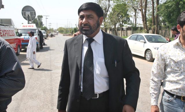 Δολοφονήθηκε στο Πακιστάν ο εισαγγελέας που ερευνούσε τη δολοφονία της Μπεναζίρ Μπούτο