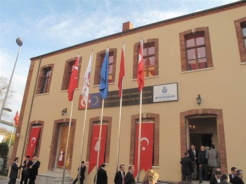 Στην ελληνική μειονότητα επιστρέφει η Τουρκία δημευμένο σχολείο
