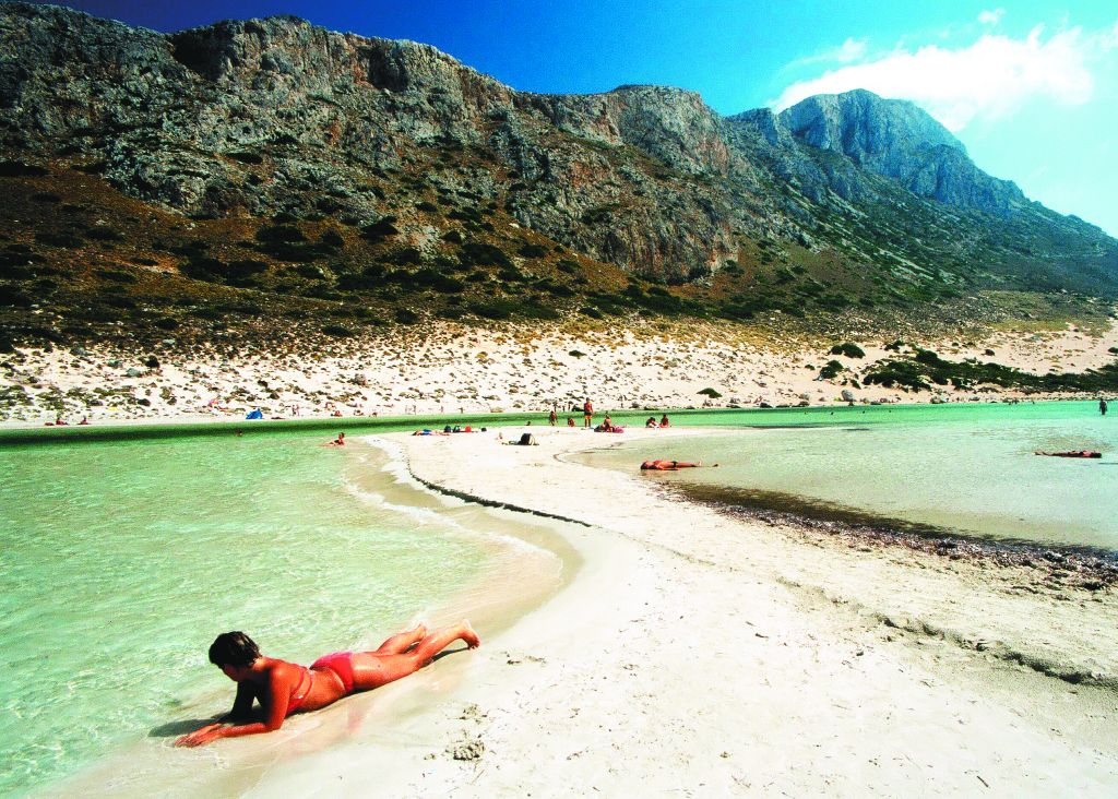 Τέσσερις ελληνικές παραλίες στις 100 καλύτερες του κόσμου, σύμφωνα με το CNN