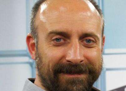 Χαλίτ Εργκέντς: Ενας «σουλτάνος» στην Πλατεία Ταξίμ