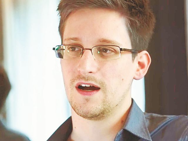 Πρώην τεχνικός της CIA το νέο «βαθύ λαρύγγι»