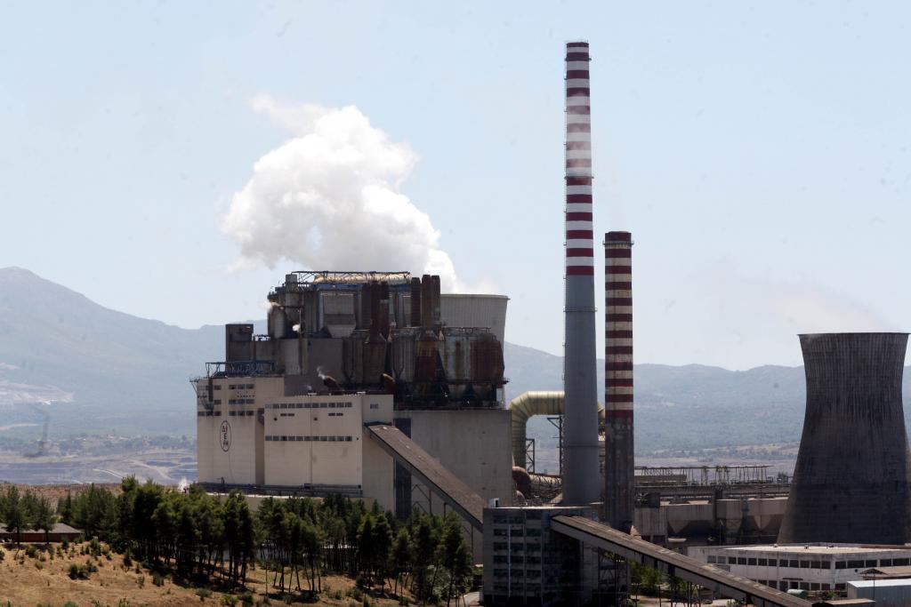 Greenpeace: Πάνω από 1.200 πρόωροι θάνατοι ετησίως στην Ελλάδα από την καύση λιγνίτη